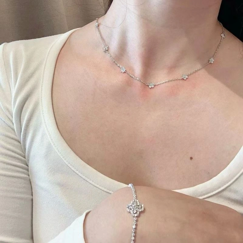 Graff Necklaces SmartChoice 213928