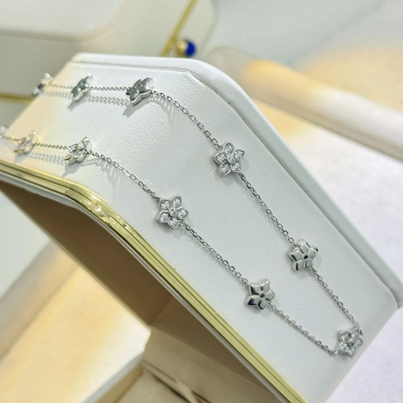 Graff Necklaces SmartChoice 213928