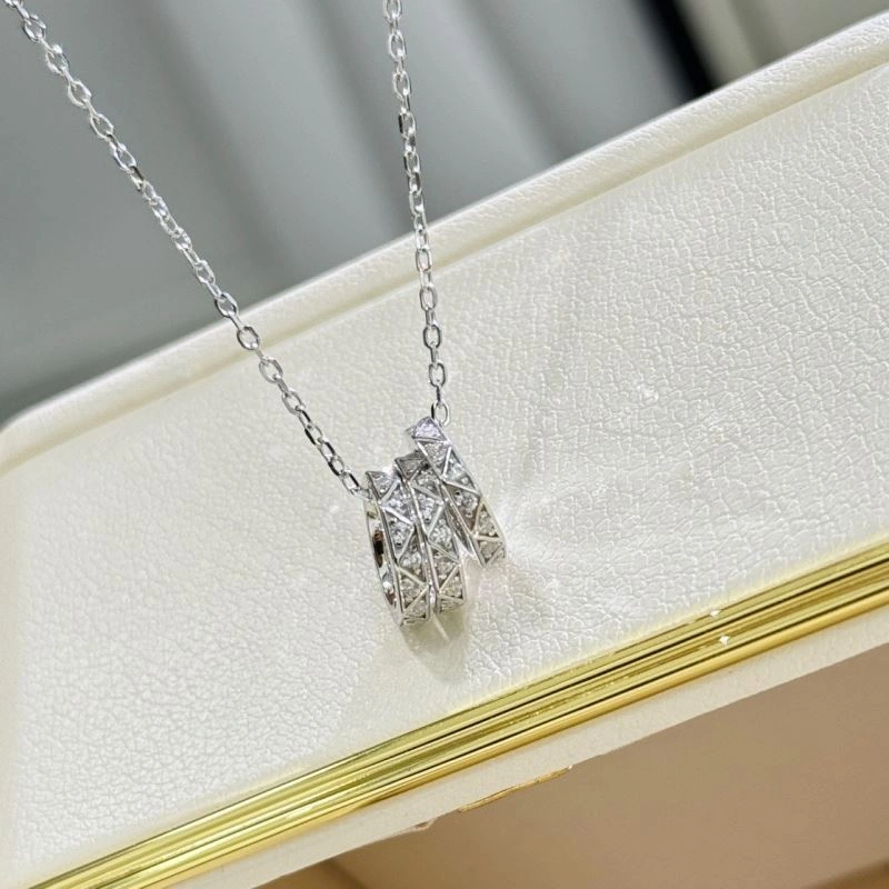 Graff Necklaces Versatile 213911