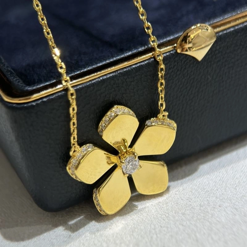 Contemporary Graff Necklaces 213471