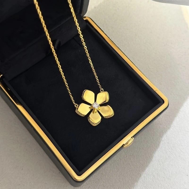 Contemporary Graff Necklaces 213471