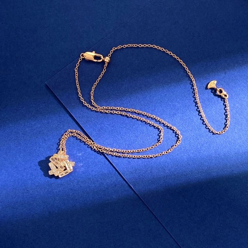 Lightweight Graff Necklaces 213468