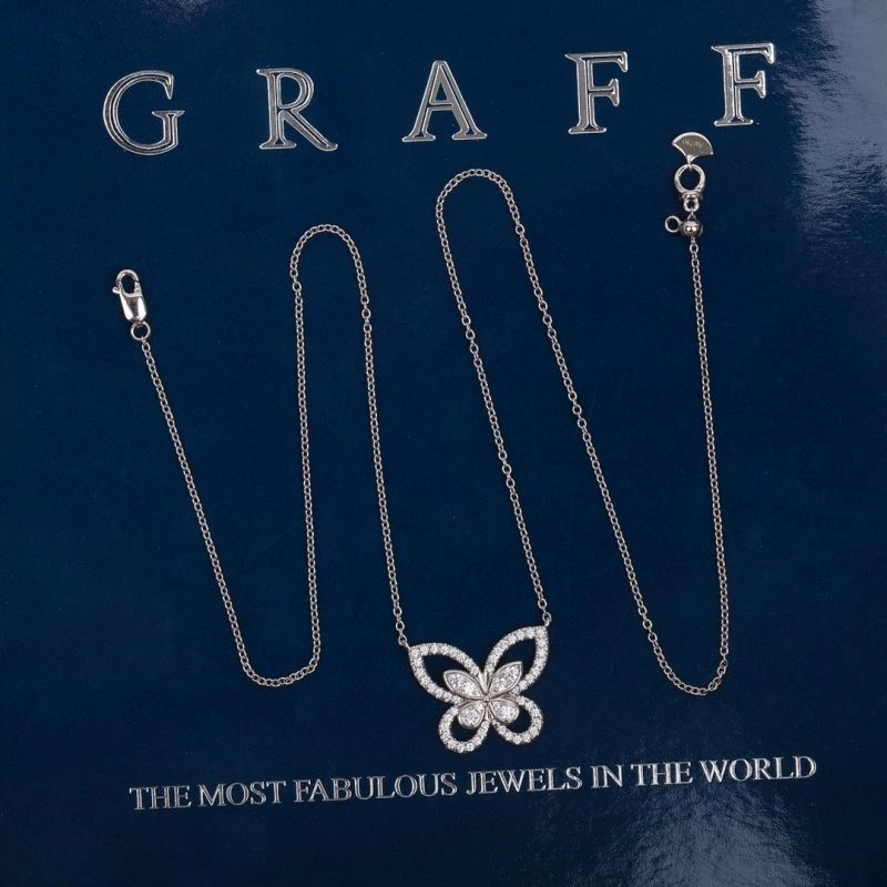 Graff Necklaces Practical 214564