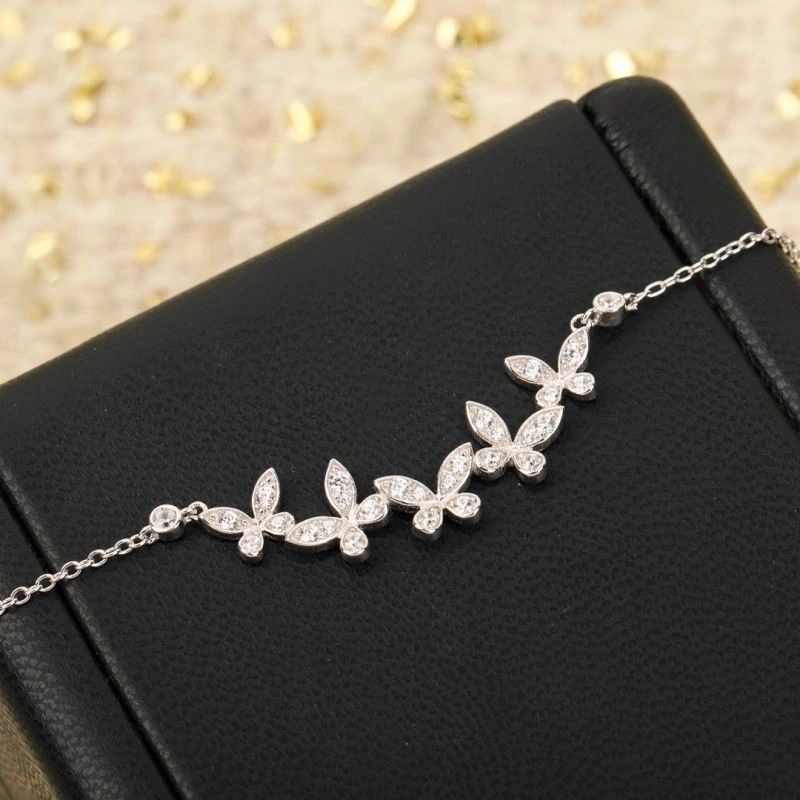 NewStyle Graff Necklaces 214557