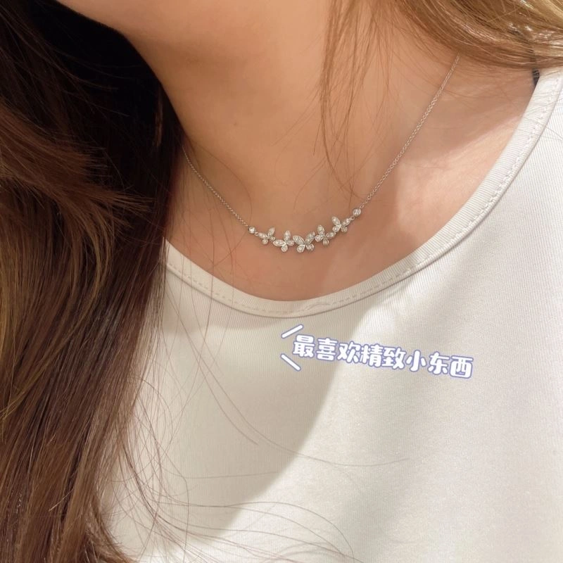 NewStyle Graff Necklaces 214557