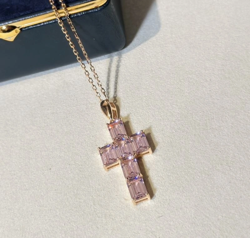 Lightweight Graff Necklaces 214556