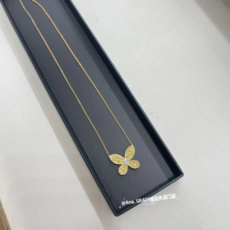 Graff Necklaces UrbanChic 214551