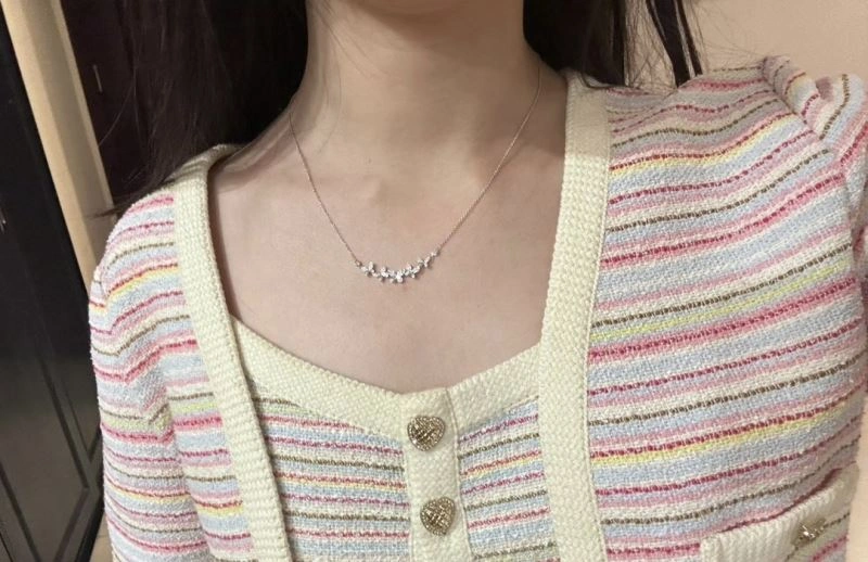 Graff Necklaces Classic 214540