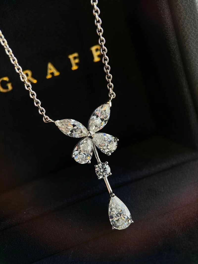 Graff Necklaces Refined 214210