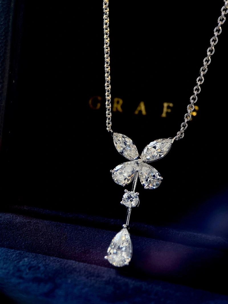 Graff Necklaces Refined 214210