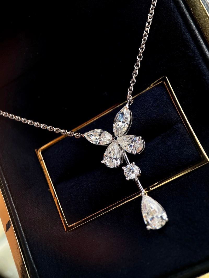 Graff Necklaces Refined 214210