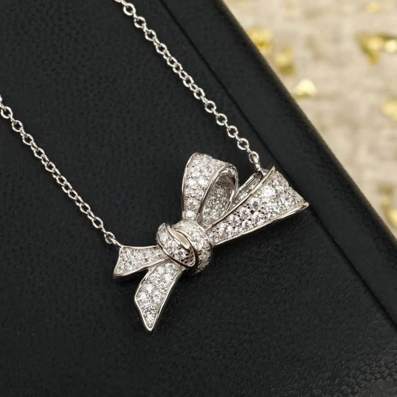 Graff Necklaces Soft 214219