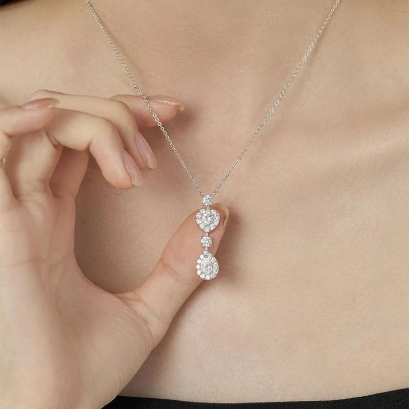 Breathable Graff Necklaces 214206