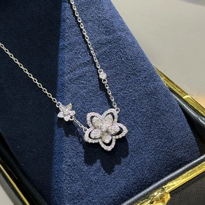 Graff Necklaces Tailored 212956