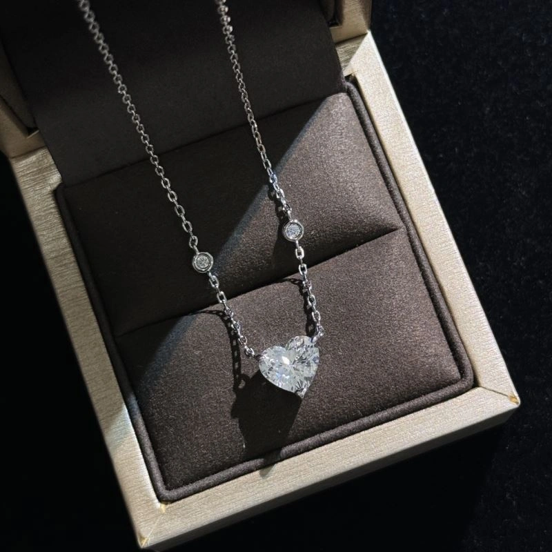 WaterResistant Graff Necklaces 212953