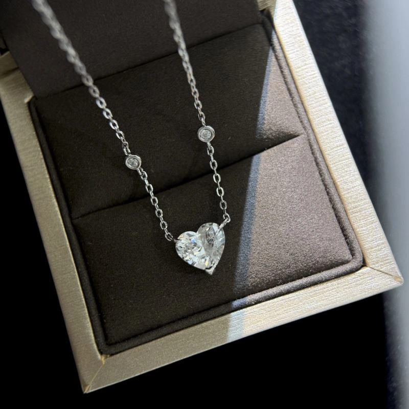WaterResistant Graff Necklaces 212953