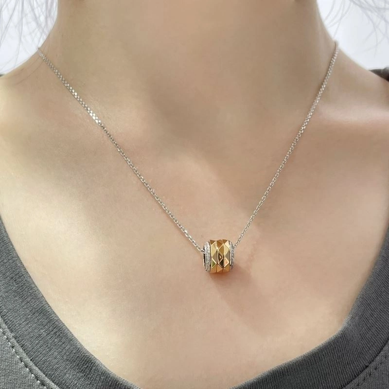 TravelReady Graff Necklaces 212017