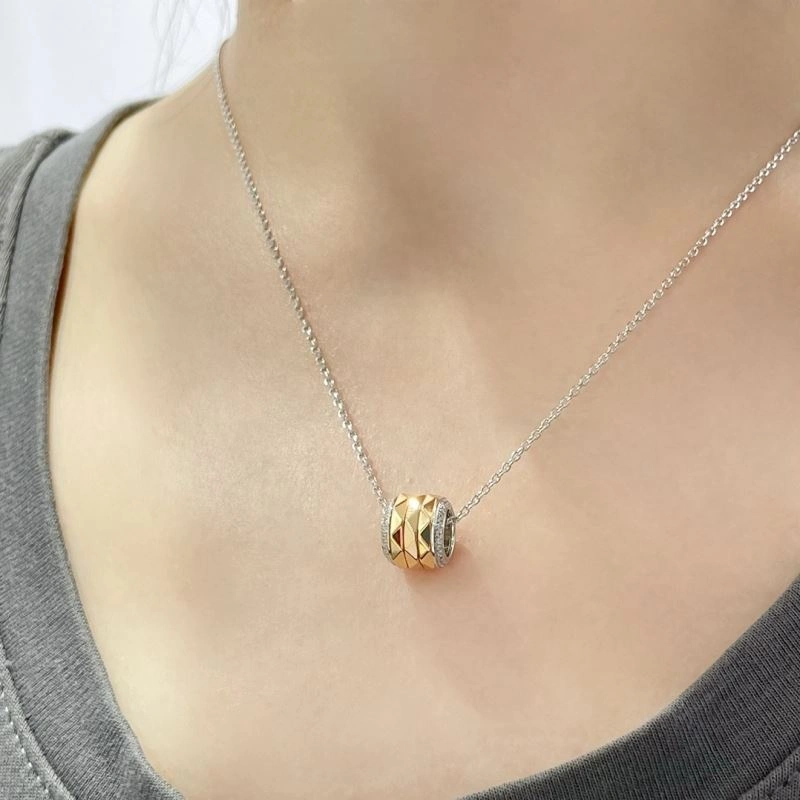 TravelReady Graff Necklaces 212017