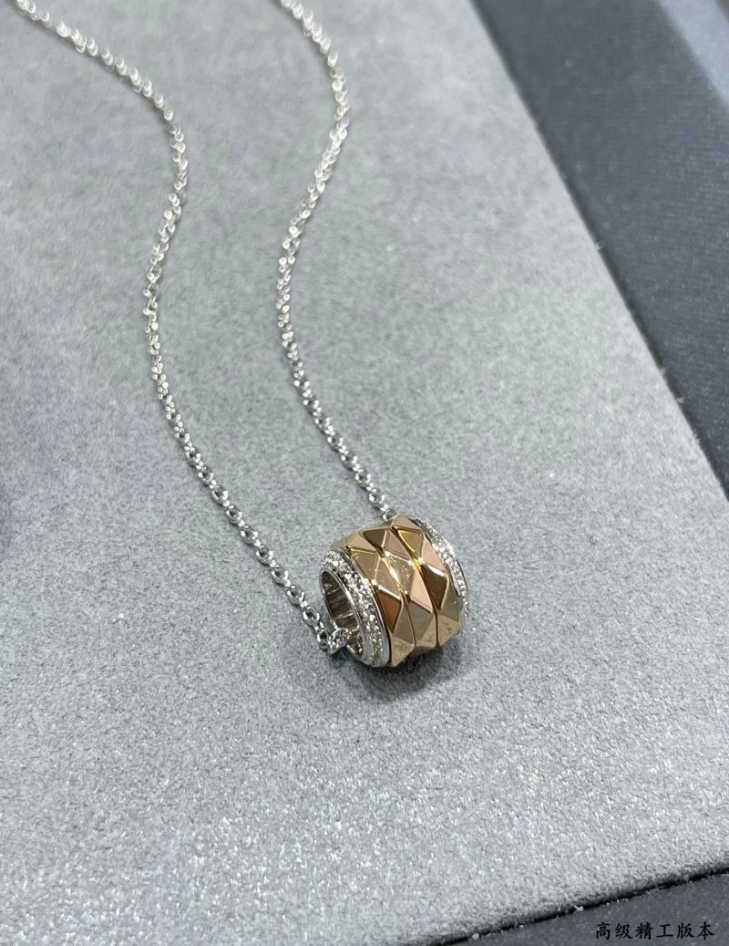 TravelReady Graff Necklaces 212017