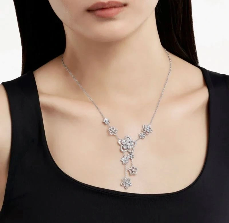 Graff Necklaces Snug 212012