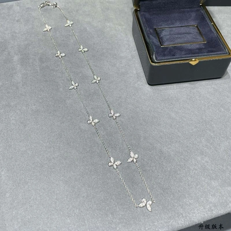 Breathable Graff Necklaces 212018