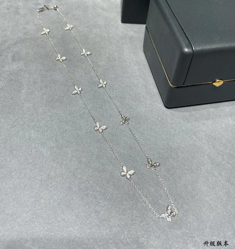 Breathable Graff Necklaces 212018