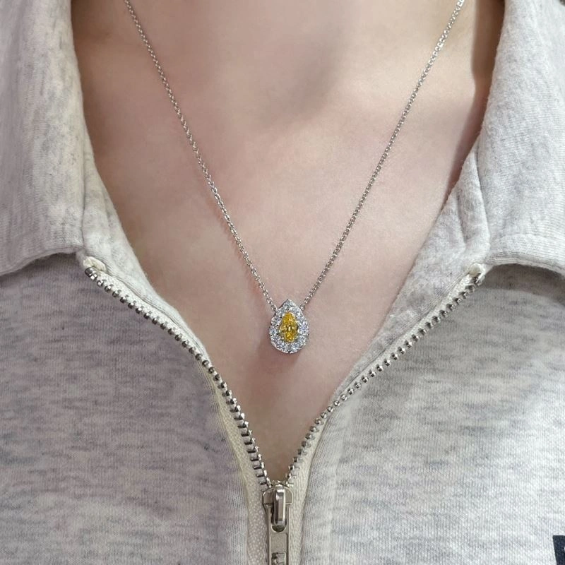 Modern Graff Necklaces 212016