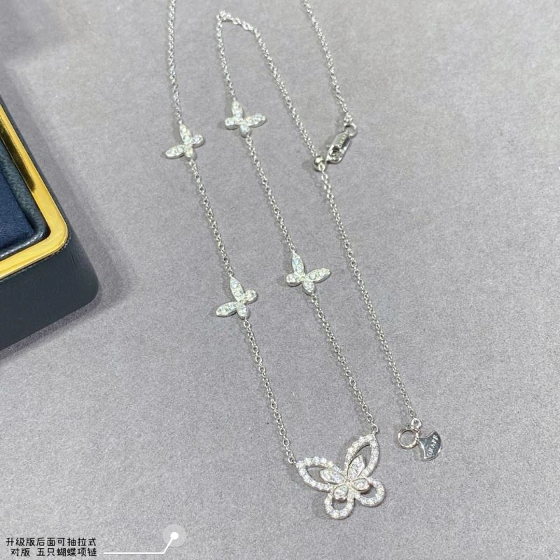 Snug Graff Necklaces 212022