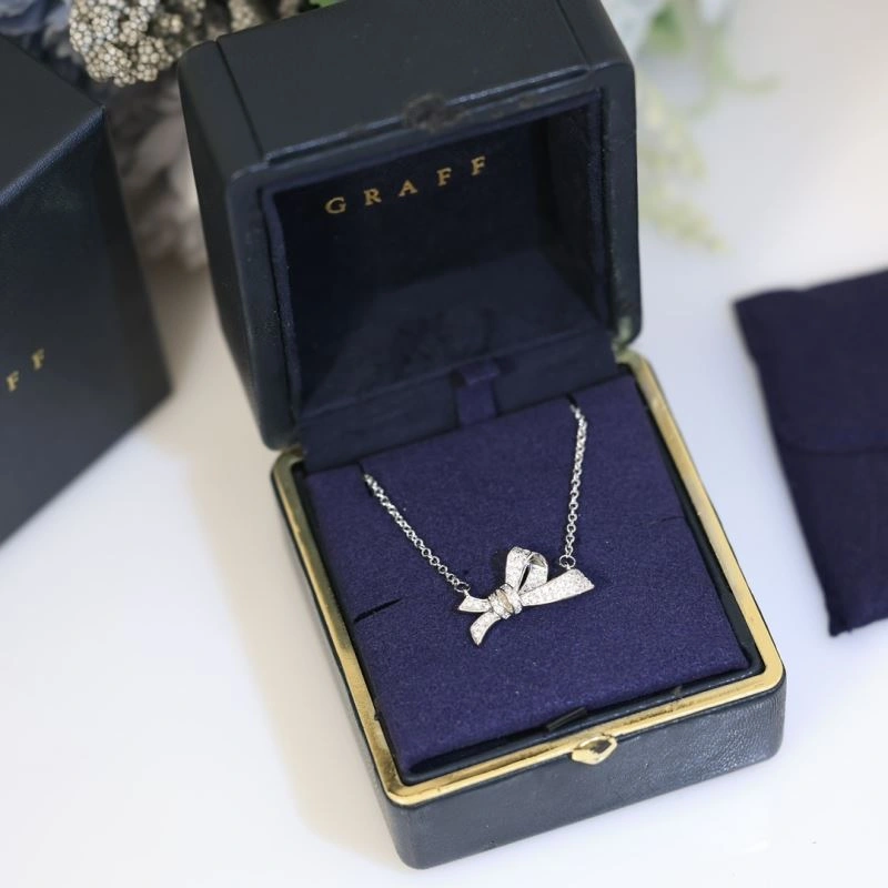 Graff Necklaces Functional 211231