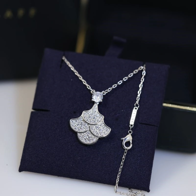 Sleek Graff Necklaces 210662