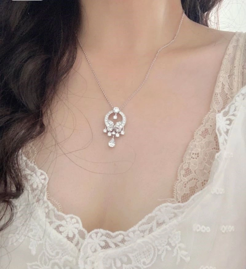 Graff Necklaces MoistureWicking 210667