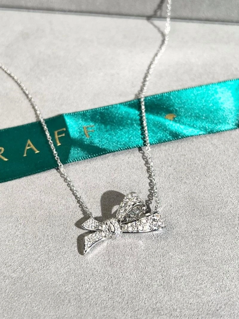 Classic Graff Necklaces 210661