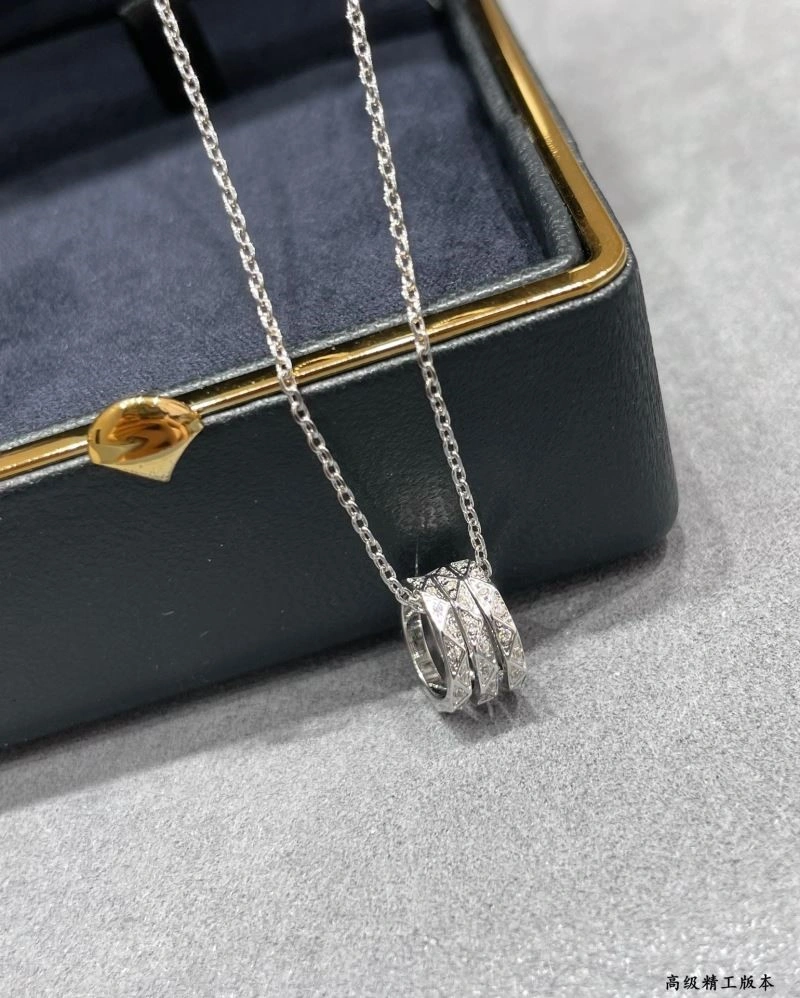 Graff Necklaces UrbanStyle 209783