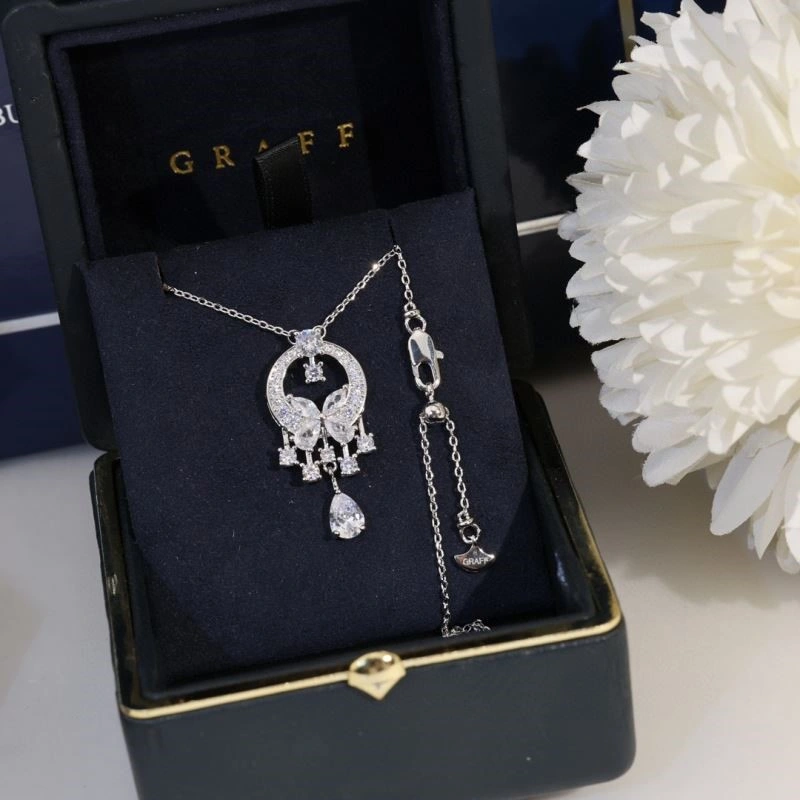 Graff Necklaces Bright 209250