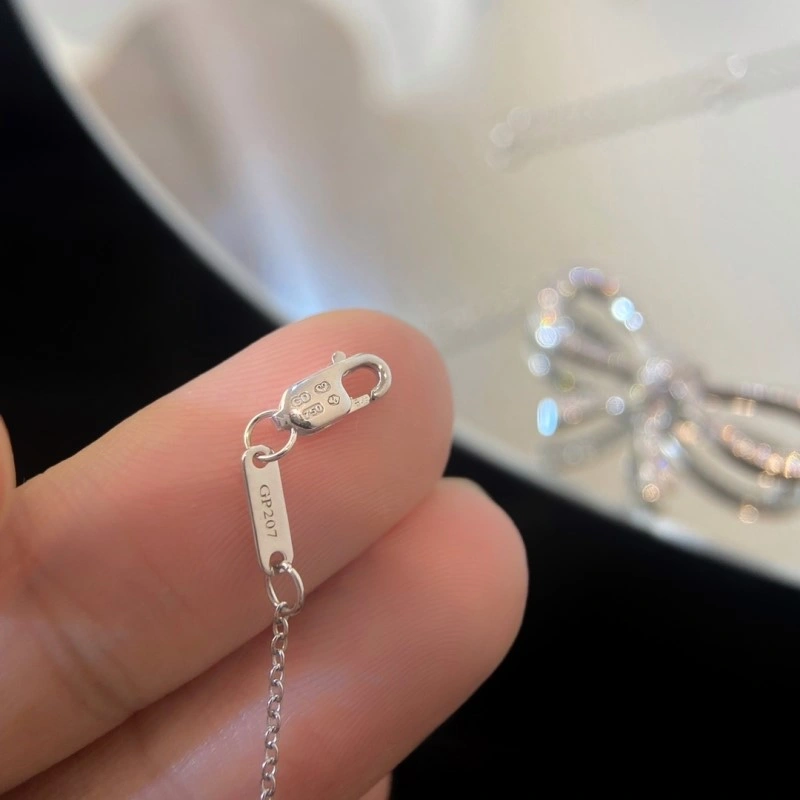 Breathable Graff Necklaces 207951