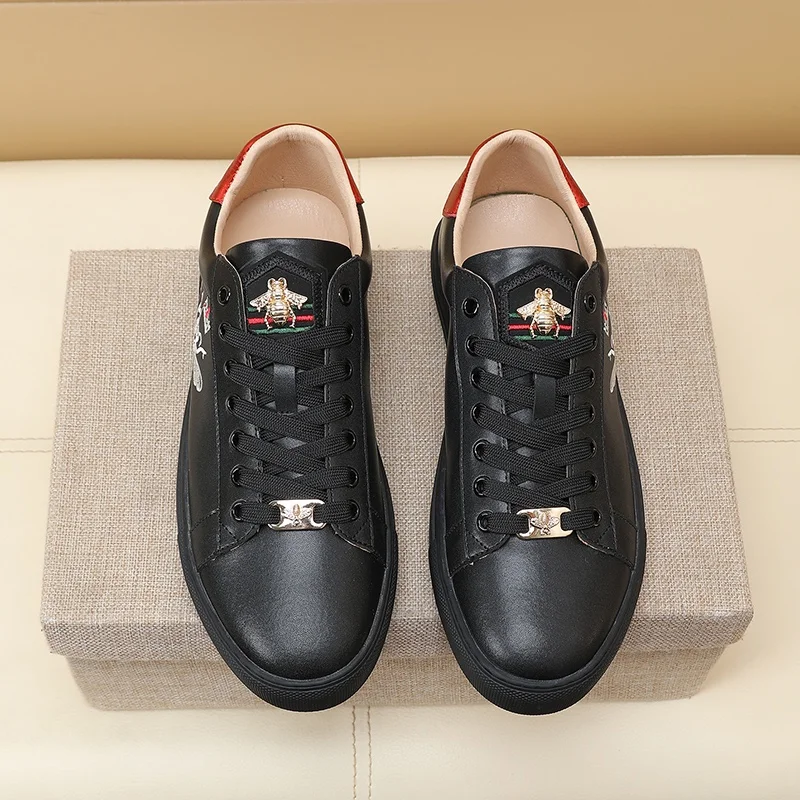 Seasonal Gucci ACE Shoes 24239
