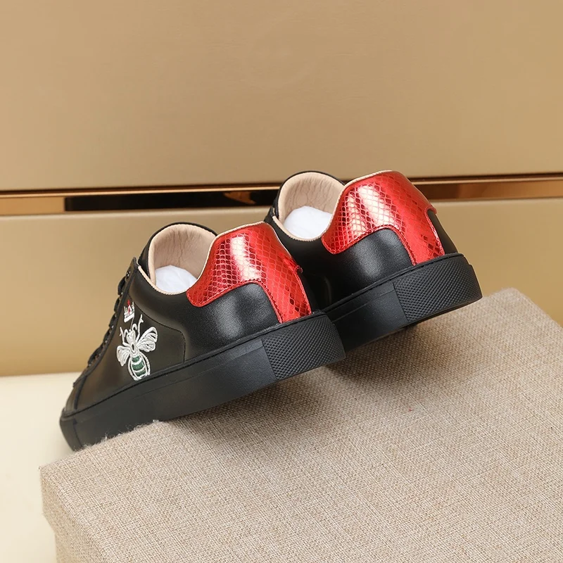 Seasonal Gucci ACE Shoes 24239