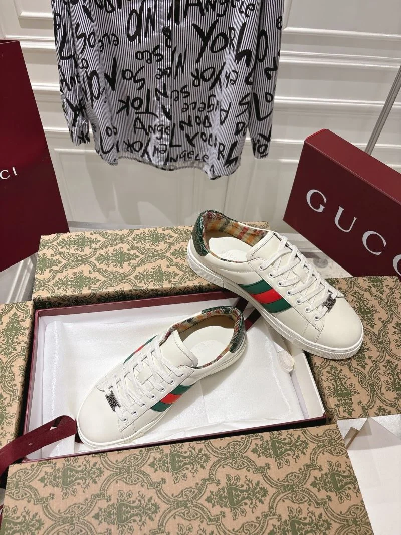 Reliable Gucci ACE Shoes 25104