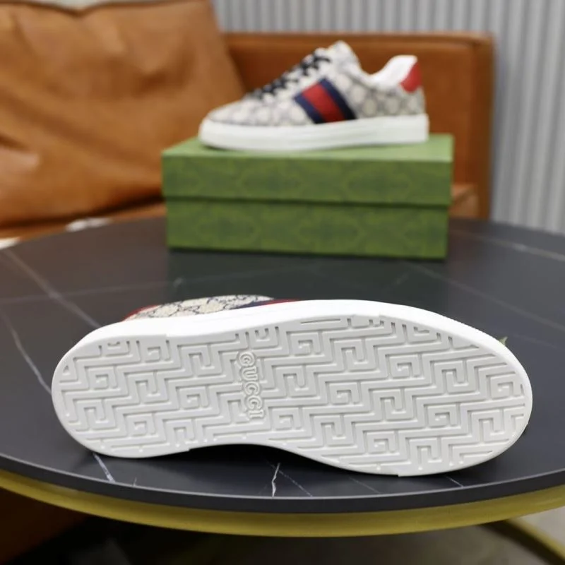 Refined Gucci ACE Shoes 25879