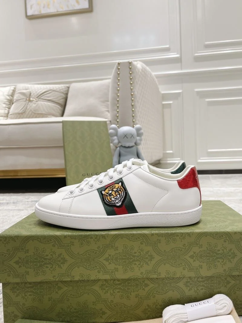 Gucci ACE Shoes Cozy 24560