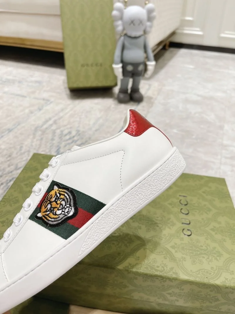 Gucci ACE Shoes Cozy 24560