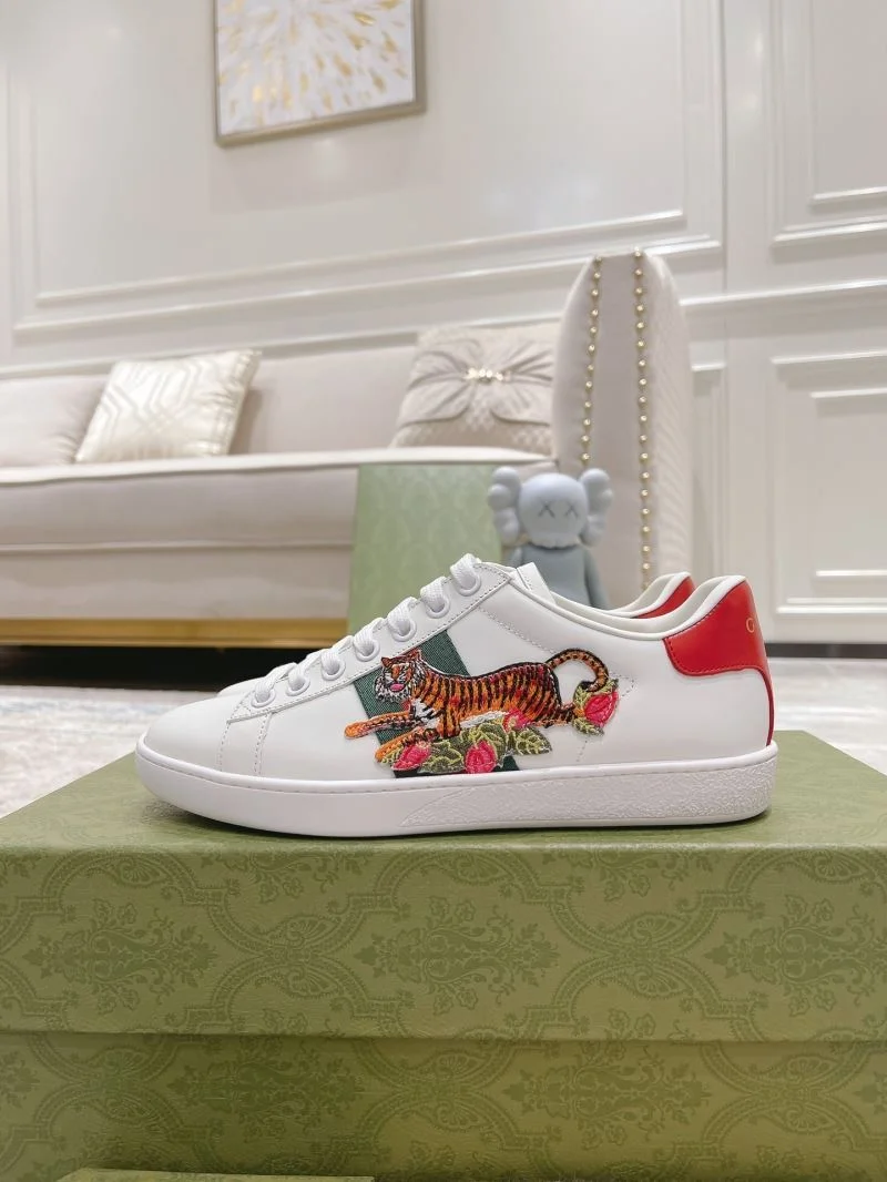 Gucci ACE Shoes Lightweight 24532