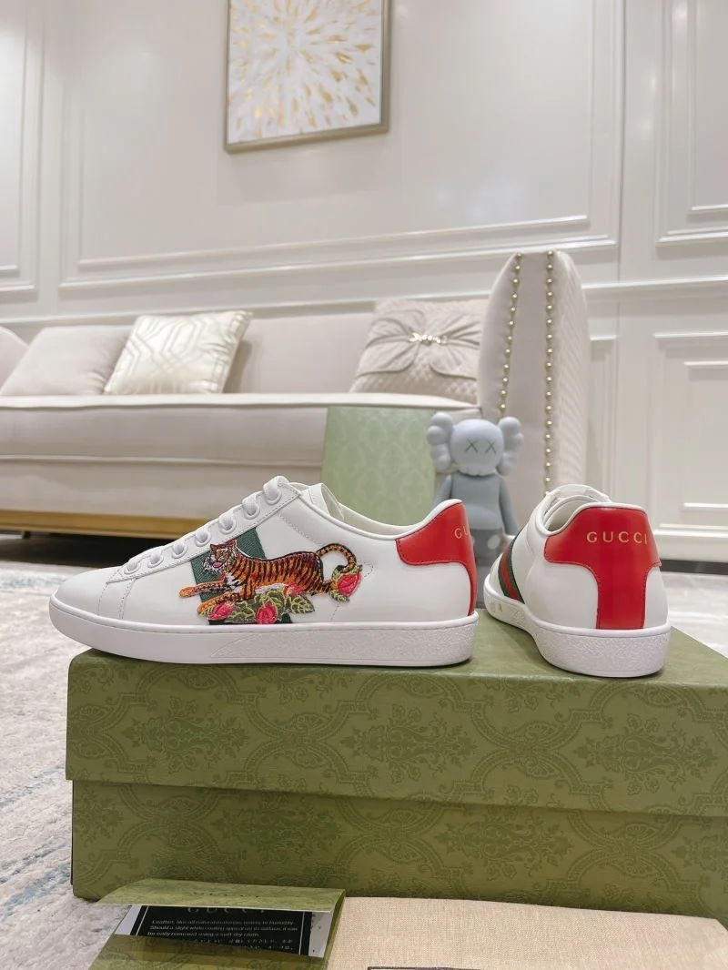 Gucci ACE Shoes Lightweight 24532