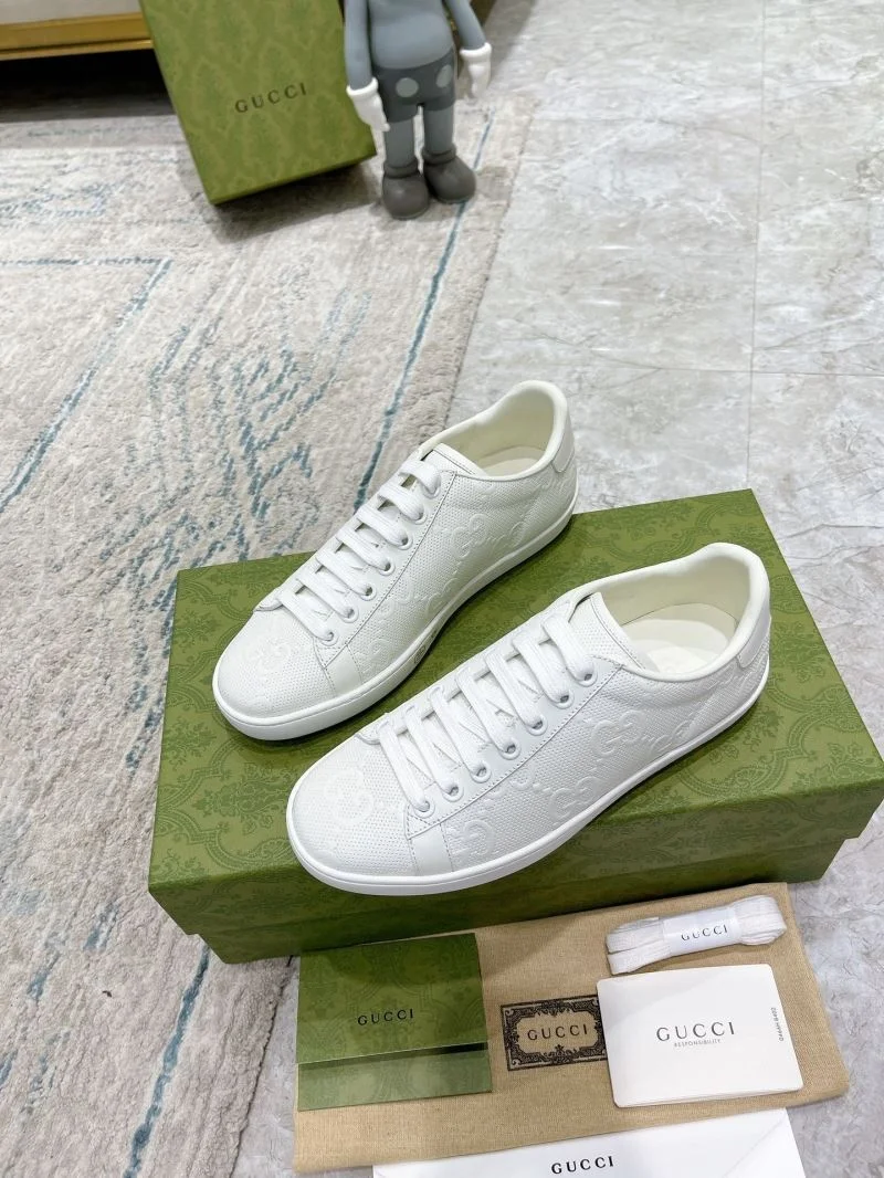 Gucci ACE Shoes Functional 24556