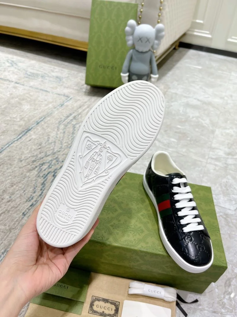 Durable Gucci ACE Shoes 24529