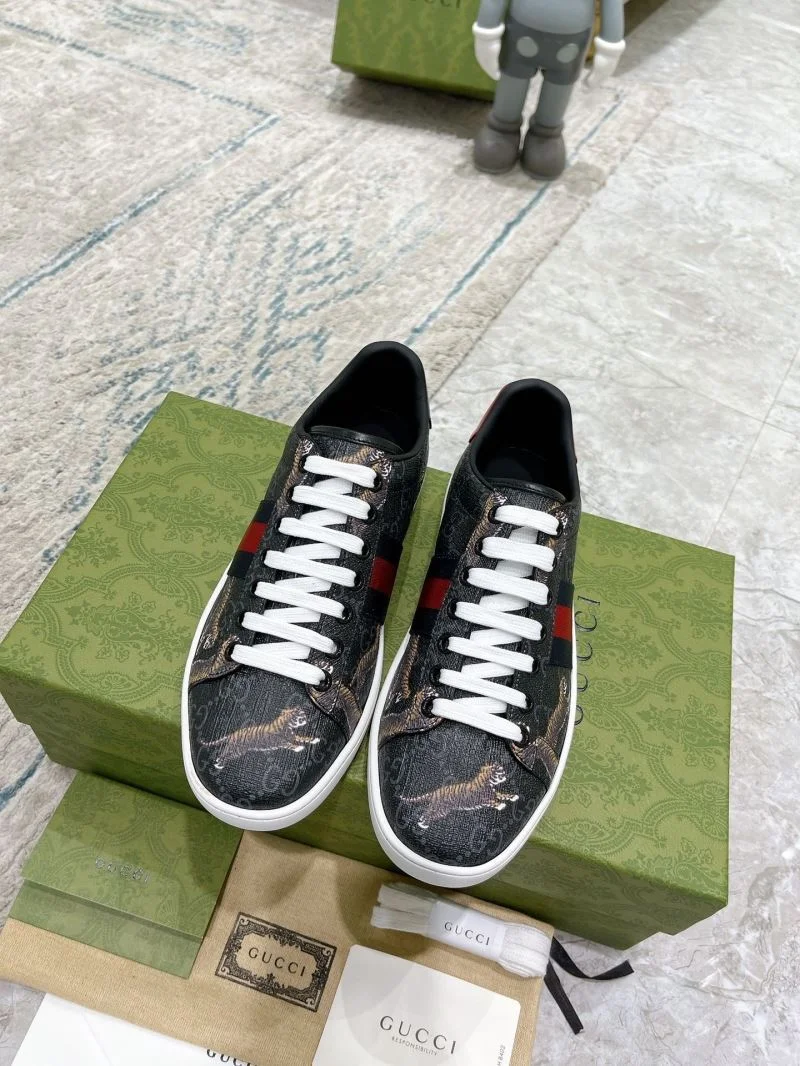 Gucci ACE Shoes Unisex 24545