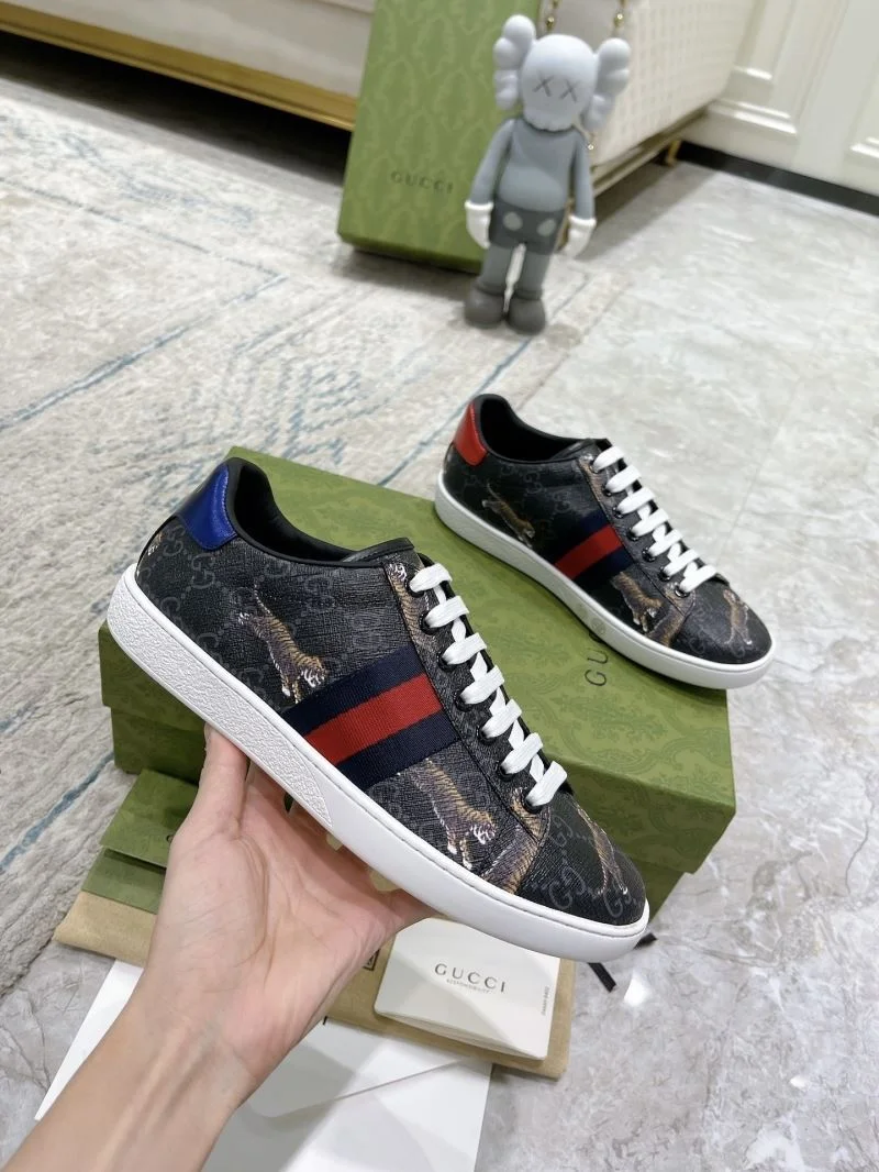 Gucci ACE Shoes Unisex 24545