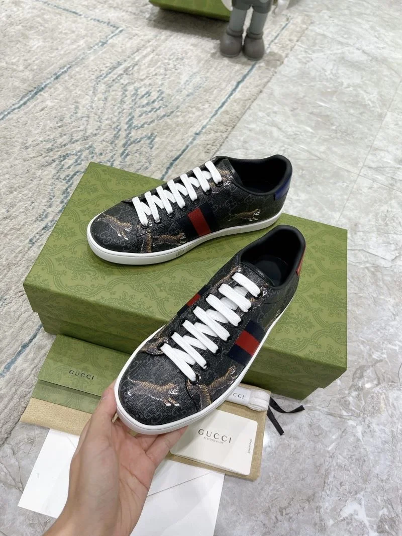 Gucci ACE Shoes Unisex 24545