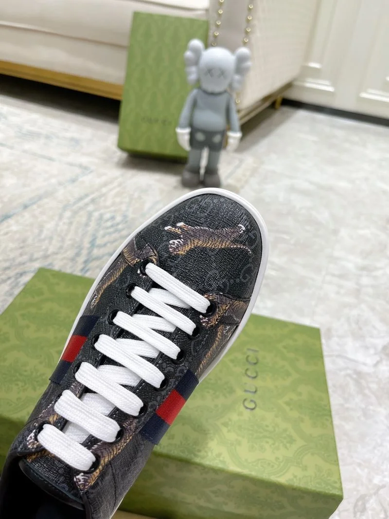 Gucci ACE Shoes Unisex 24545