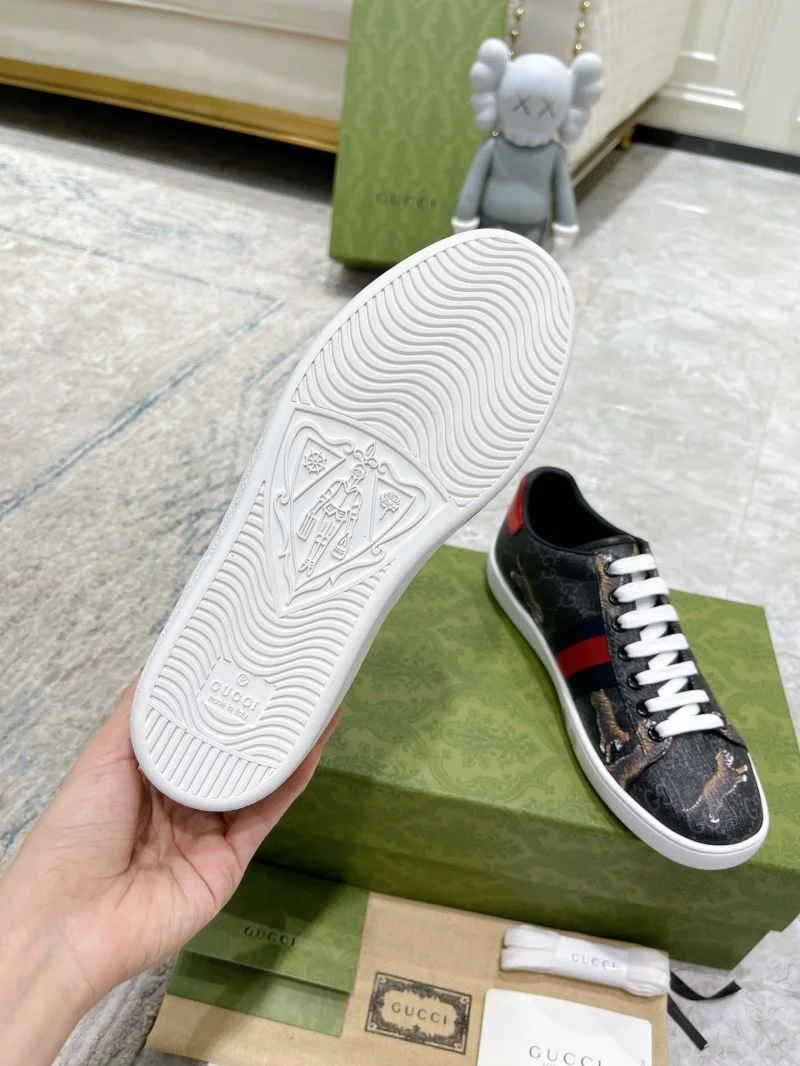 Gucci ACE Shoes Unisex 24545